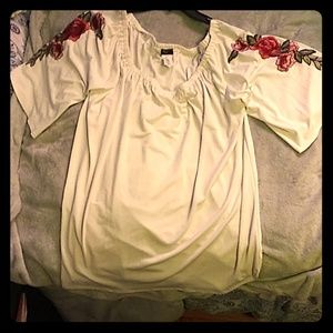 White off the sholder dress with rose detail